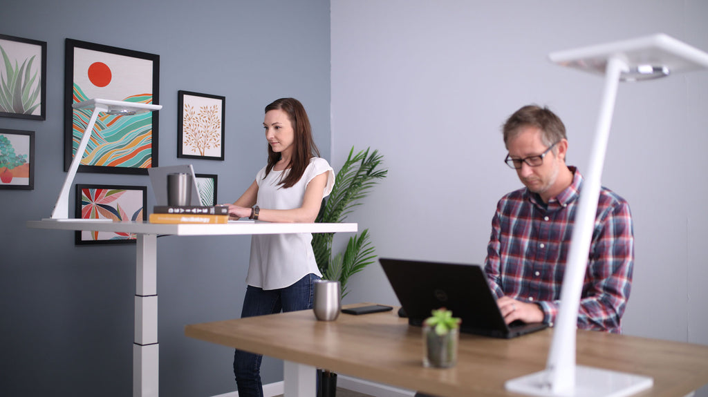 The Benefits of Standing Desks in the Workplace